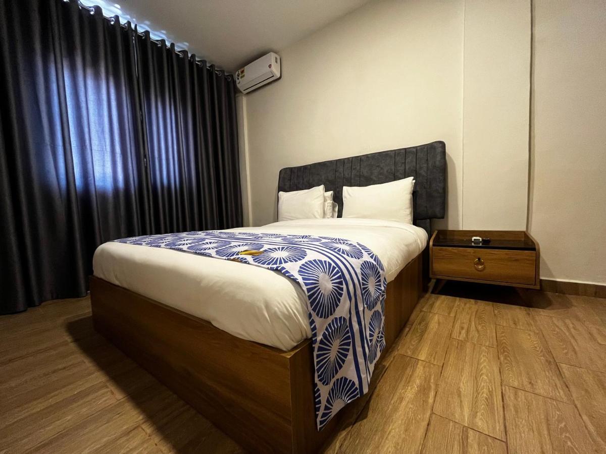 Sierra Palms Resort Freetown Dış mekan fotoğraf